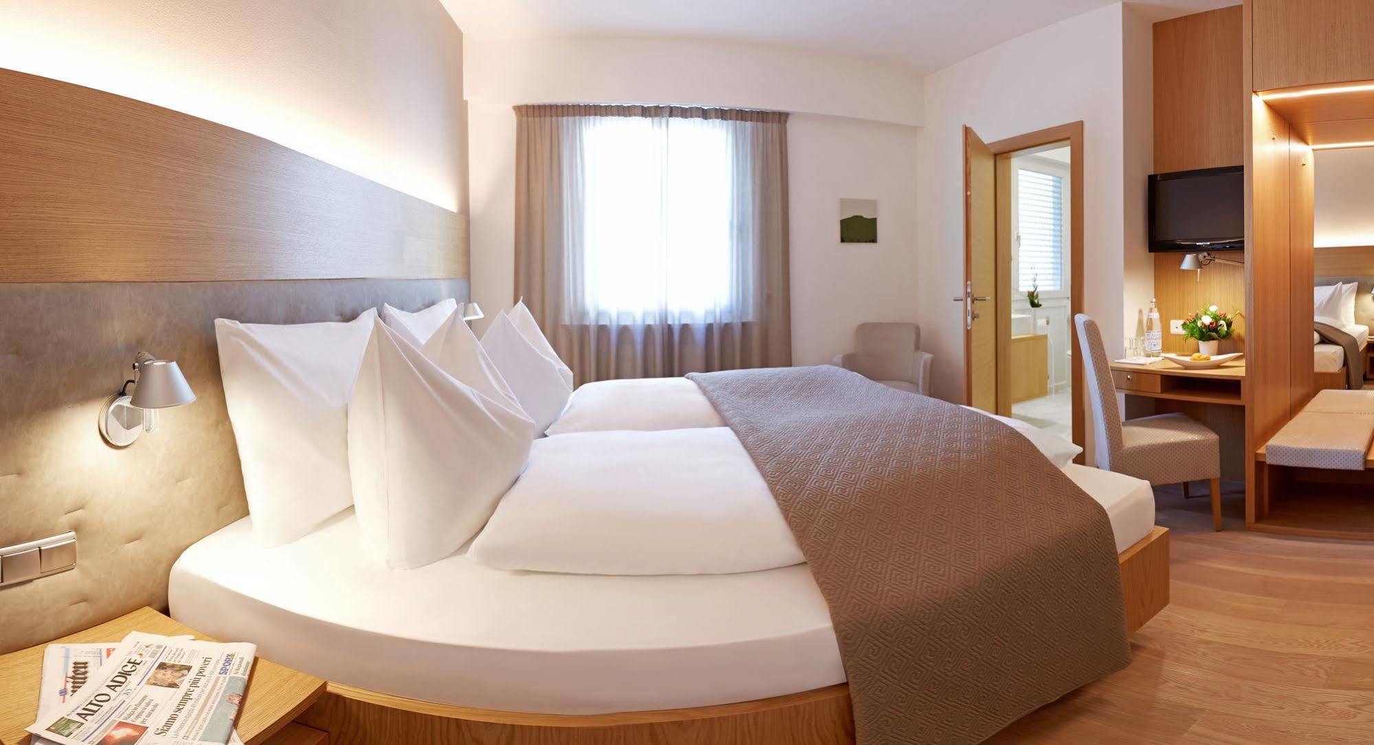 Hotel Post Gries Bolzano Esterno foto