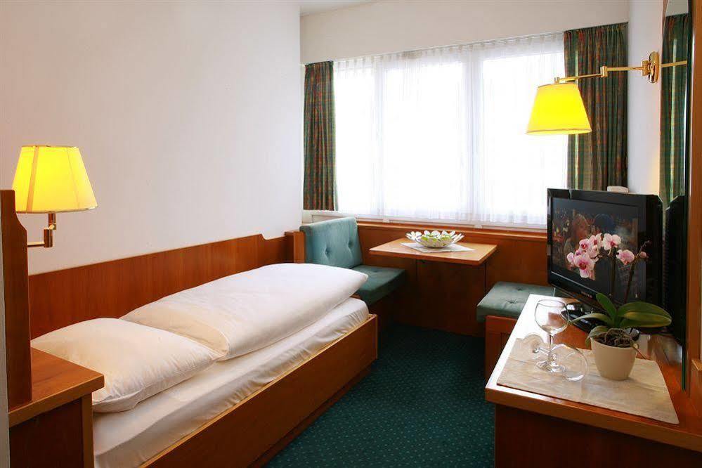 Hotel Post Gries Bolzano Esterno foto