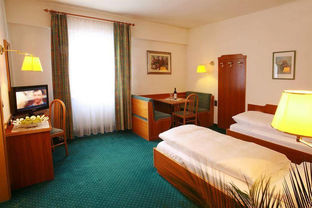 Hotel Post Gries Bolzano Esterno foto